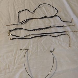 5 Choker Set Black and Gold Forever 21
